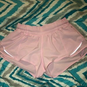 COPY - Lululemon Hotty Hot shorts *MIAMI PINK*